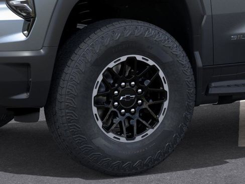 New 2026 Chevrolet Silverado EV Trail Boss image 9