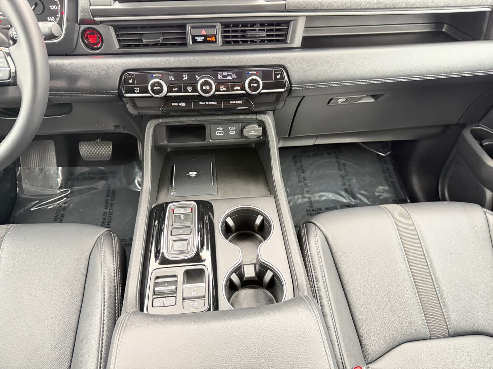 Used 2025 Honda Pilot EX-L image 16