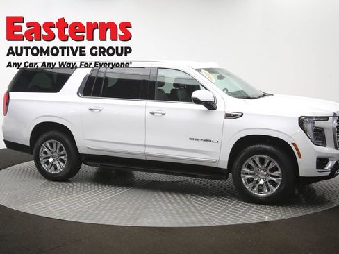Used 2025 GMC Yukon XL Denali AWD/4WD image 50