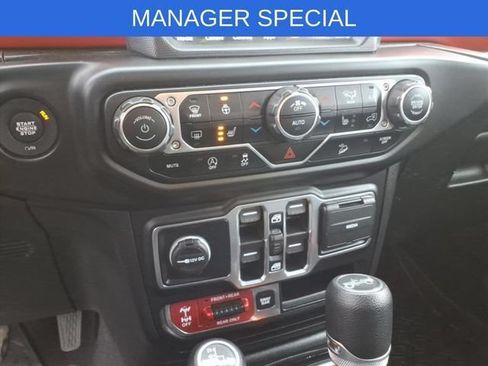 Used 2020 Jeep Wrangler Unlimited Rubicon AWD/4WD image 16