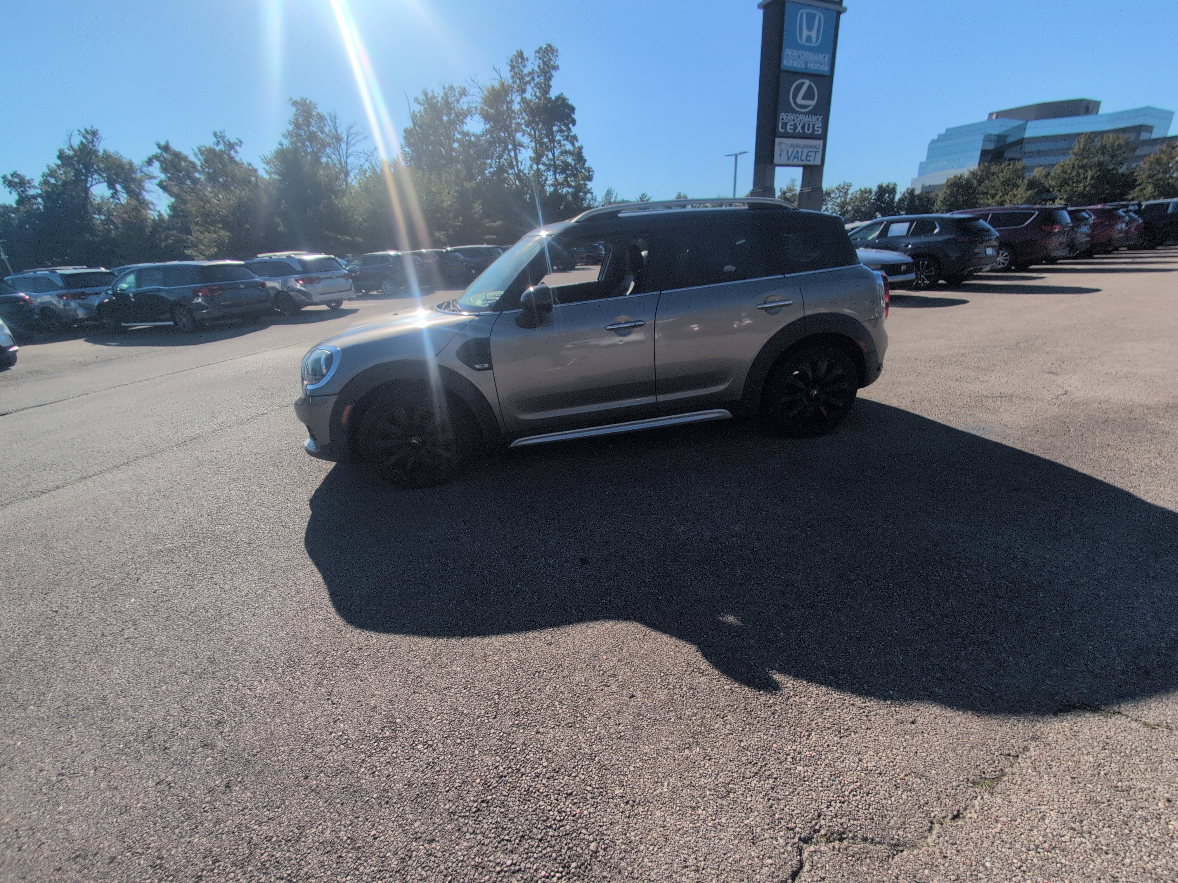 Used 2017 MINI Cooper Countryman FWD image 6