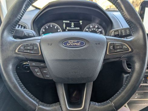 Used 2018 Ford EcoSport SE w/ SE Convenience Package image 25