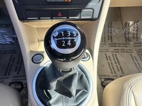 Used 2014 Volkswagen Beetle 2.5 FWD image 11
