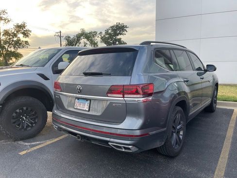 Used 2021 Volkswagen Atlas SE AWD/4WD image 4