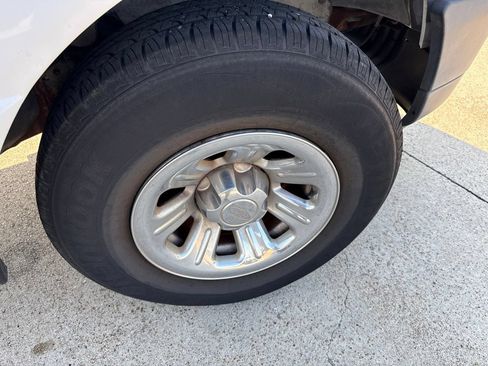Used 2007 Ford Ranger STX RWD image 11