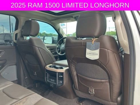 Used 2025 RAM 1500 Limited AWD/4WD image 16