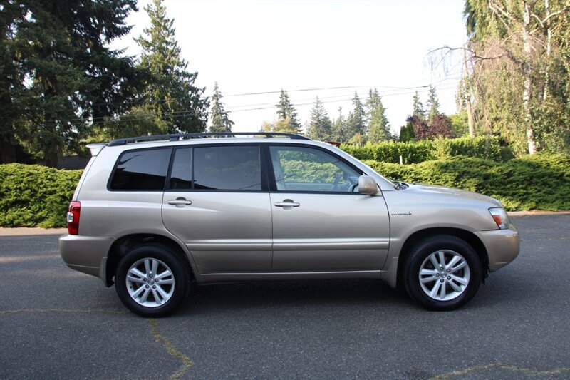 Used 2007 Toyota Highlander Limited w/ Extra Vale Pkg #3 AWD/4WD image 11