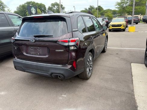 Used 2026 Subaru Forester Touring AWD/4WD image 5