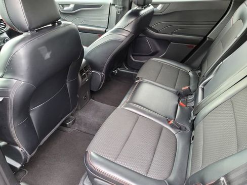 Used 2024 Ford Escape ST-Line image 13