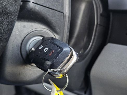 Used 2020 Ford F150 XLT RWD image 15