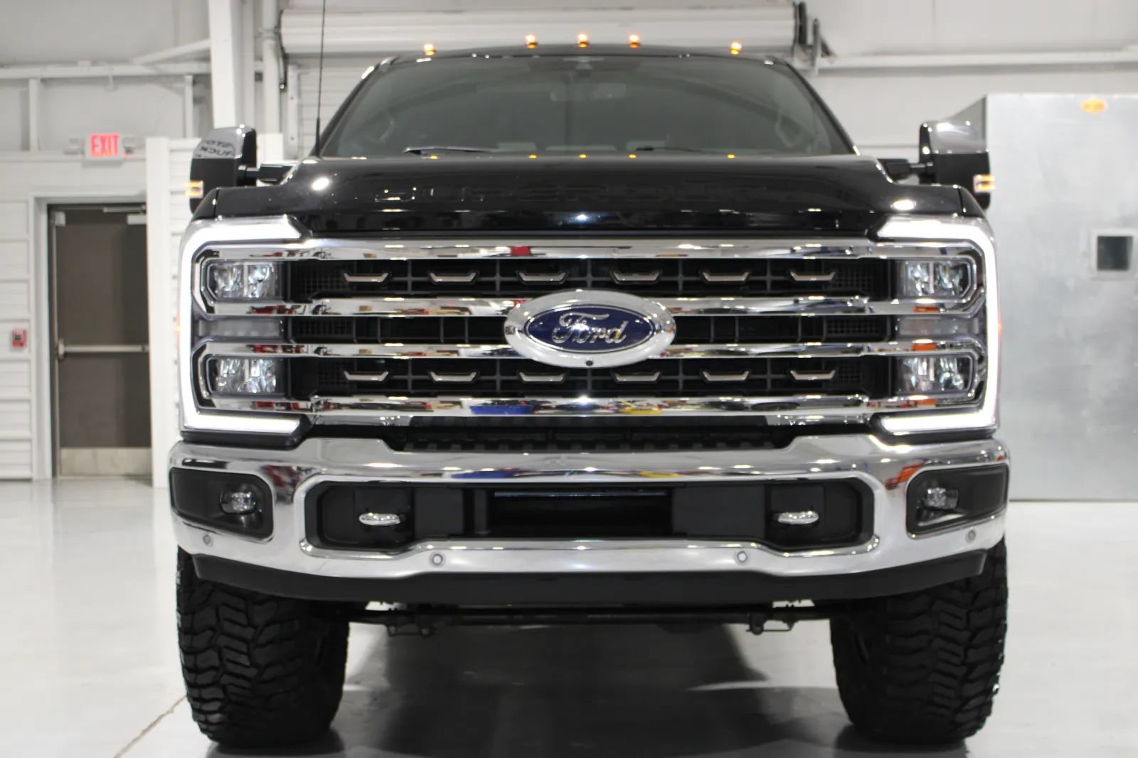 Used 2023 Ford F250 King Ranch w/ Tremor Off-Road Package AWD/4WD image 14