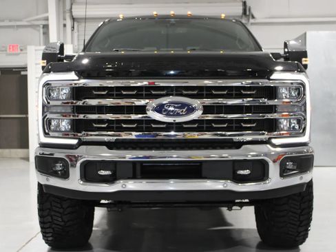 Used 2023 Ford F250 King Ranch w/ Tremor Off-Road Package AWD/4WD image 14