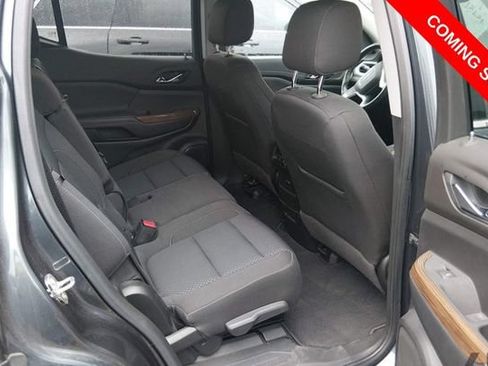 Used 2020 GMC Acadia SLE AWD/4WD image 7