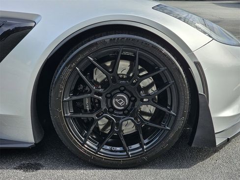 Used 2018 Chevrolet Corvette Grand Sport image 13