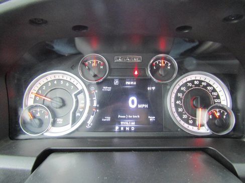 Used 2014 RAM 1500 Outdoorsman image 13