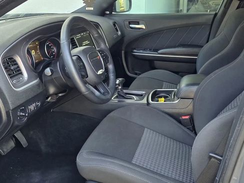 Used 2019 Dodge Charger Scat Pack RWD image 12