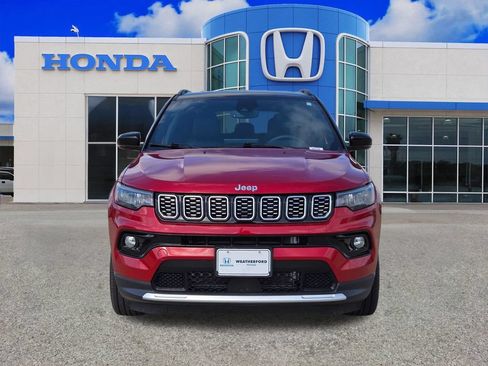 Used 2025 Jeep Compass Limited AWD/4WD image 8
