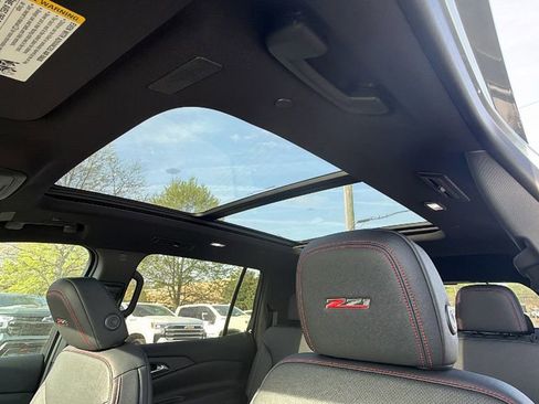New 2026 Chevrolet Traverse Z71 image 15