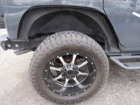 Used 2017 Jeep Wrangler Unlimited Sport w/ Quick Order Package 24S image 9