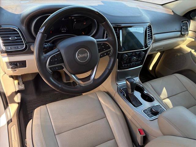 Used 2021 Jeep Grand Cherokee Overland AWD/4WD image 10