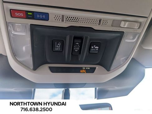 Used 2023 Subaru Forester Touring image 27