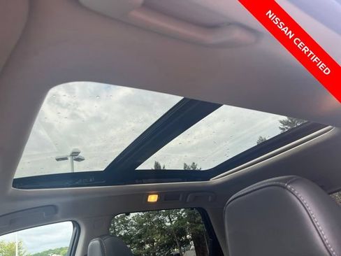 Certified 2024 Nissan Pathfinder SL w/ SL Premium Package AWD/4WD image 22