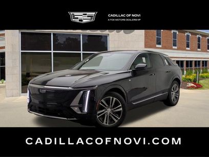 New 2027 Cadillac Lyriq Luxury w/ LPO, Floor Liner Package
