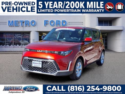 Used 2025 Kia Soul LX w/ LX Technology Package FWD image 8