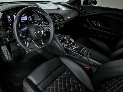 Used 2020 Audi R8 V10 image 24