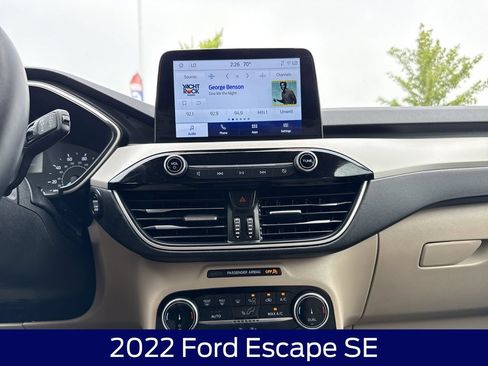 Used 2022 Ford Escape SE w/ Convenience Package AWD/4WD image 22