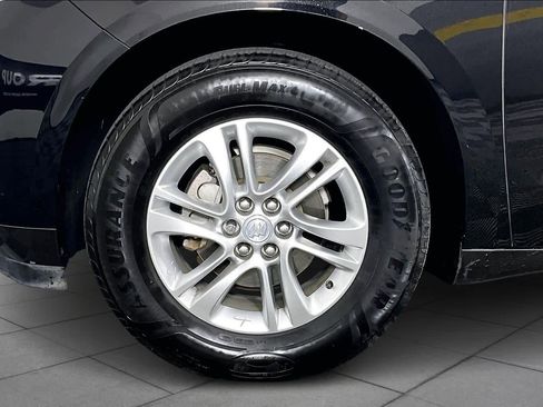 Used 2018 Buick Enclave Essence image 10