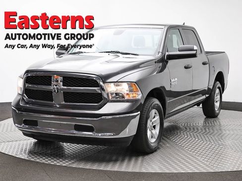 Used 2023 RAM 1500 Classic SLT w/ Trailer & Traction Group AWD/4WD image 1