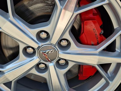 Used 2023 Chevrolet Corvette Stingray Preferred Conv w/ Z51 Performance Package RWD image 30