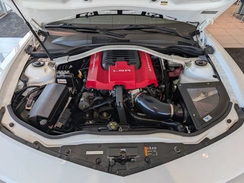 Used 2015 Chevrolet Camaro ZL1 RWD image 28
