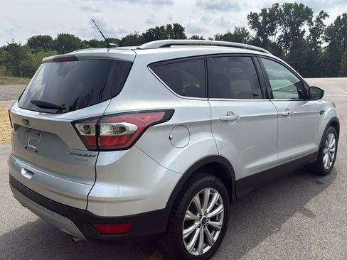 Used 2017 Ford Escape Titanium w/ Canadian Touring Package FWD image 5