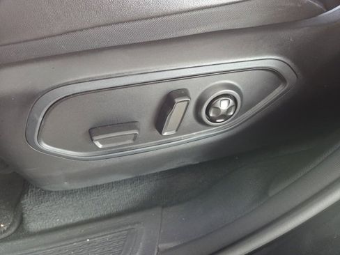 Used 2023 Jeep Grand Cherokee Altitude image 95