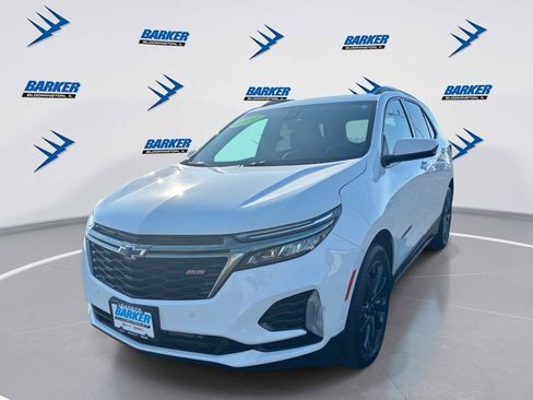 Used 2022 Chevrolet Equinox RS w/ LPO, Floor Liner Package image 1