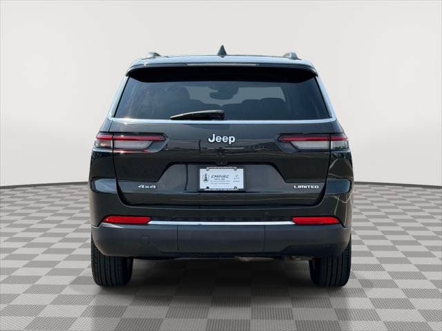 Used 2023 Jeep Grand Cherokee L Limited AWD/4WD image 6