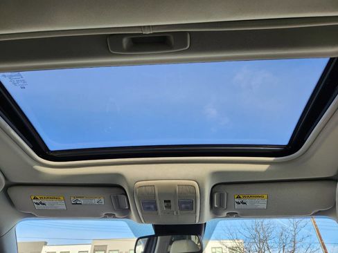 Used 2019 MAZDA CX-5 Touring image 18