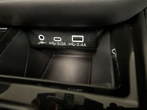 Used 2025 Subaru Outback Wilderness AWD/4WD image 36