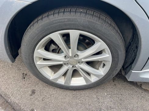 Used 2014 Subaru Legacy 2.5i Premium image 4