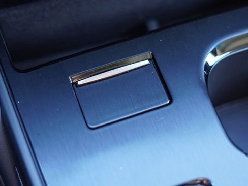 Used 2024 Lexus ES 350 w/ Premium Package image 30