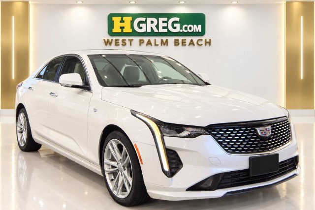 Used 2022 Cadillac CT4 Luxury RWD image 4