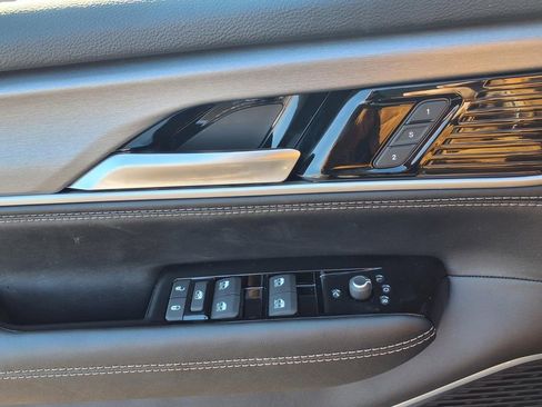 New 2026 Jeep Grand Wagoneer 4WD image 16