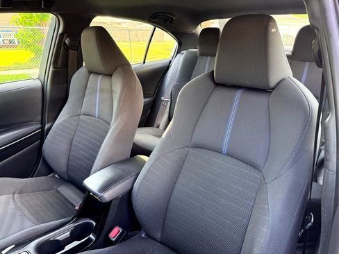 Used 2020 Toyota Corolla SE image 11