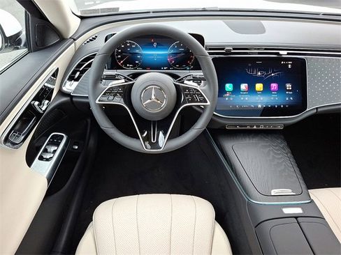 New 2026 Mercedes-Benz E 350 4MATIC Sedan image 13
