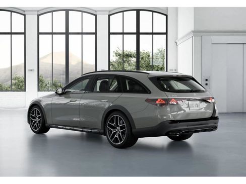 New 2026 Mercedes-Benz E 450 4MATIC All-Terrain Wagon image 28