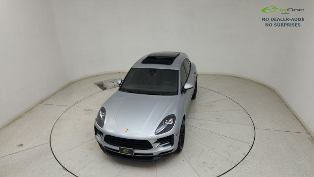 Used 2019 Porsche Macan AWD/4WD image 22