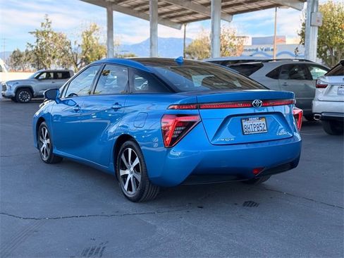 Used 2018 Toyota Mirai image 8