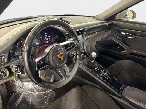 Used 2019 Porsche 911 Targa 4 GTS AWD/4WD image 32